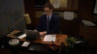 Carter (Vincent Stalba) appears to be a hard worker on The Young and the Restless l Image: CBS
